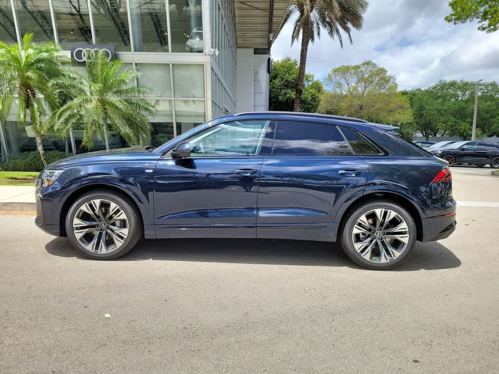 Thumbnail: 2026 Audi Q8 - 5