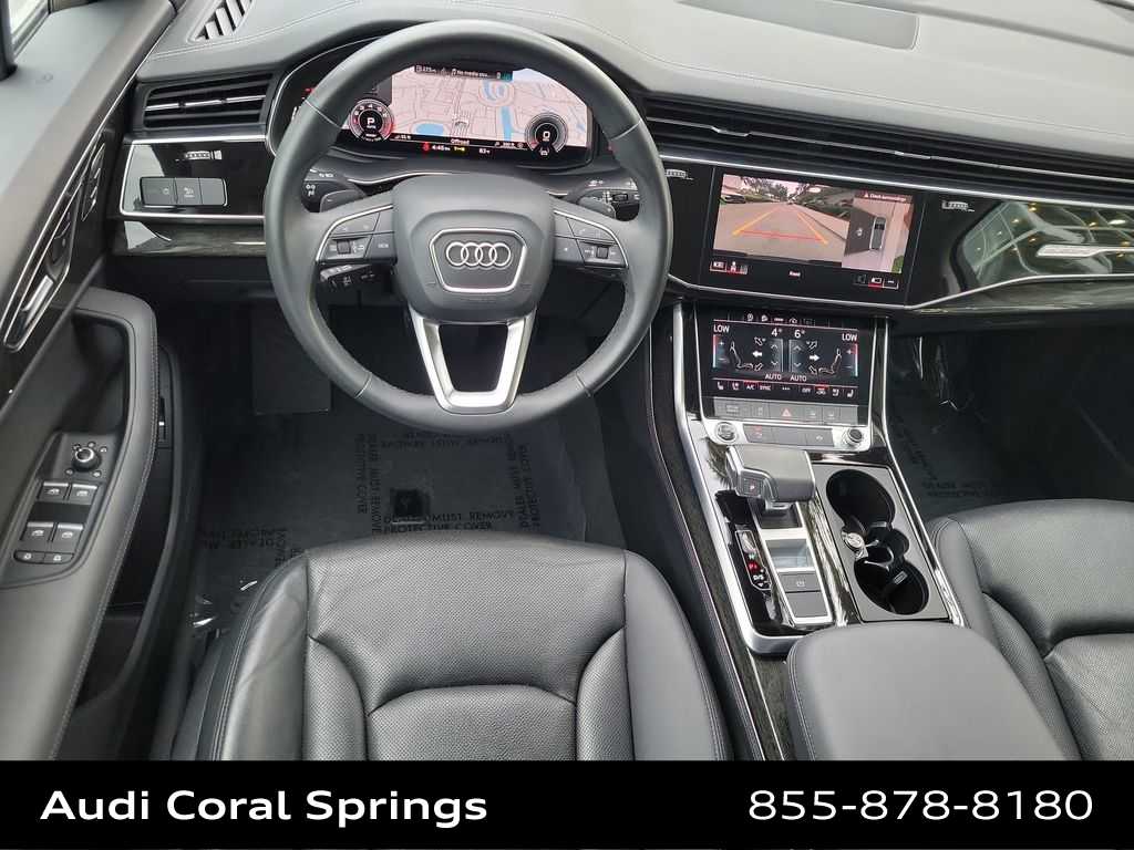 Thumbnail: 2023 Audi Q7 - 18