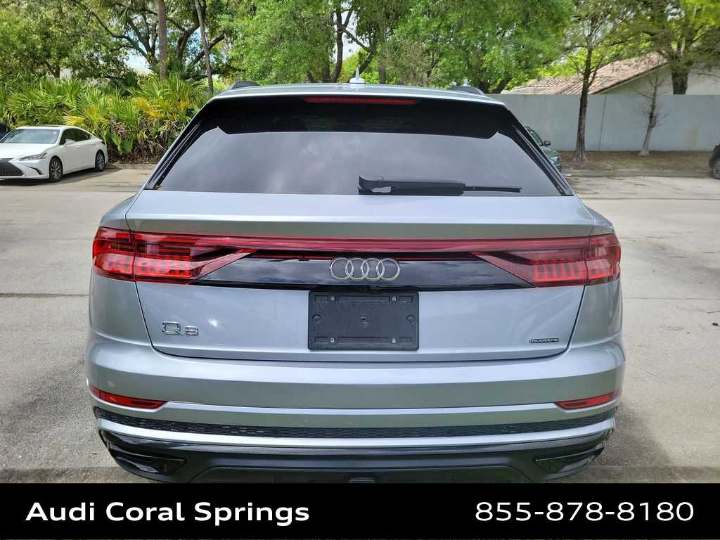 Thumbnail: 2021 Audi Q8 - 20