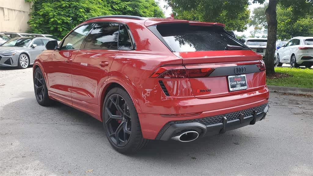 Thumbnail: 2025 Audi RS Q8 - 12