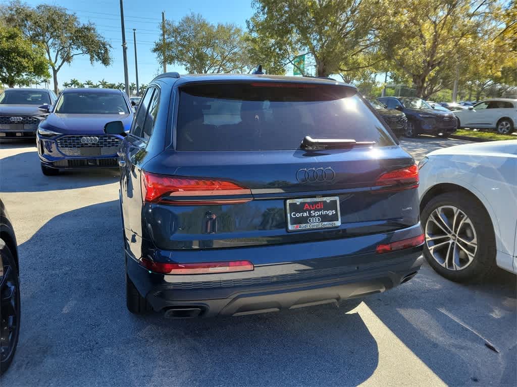 Thumbnail: 2026 Audi Q7 - 11