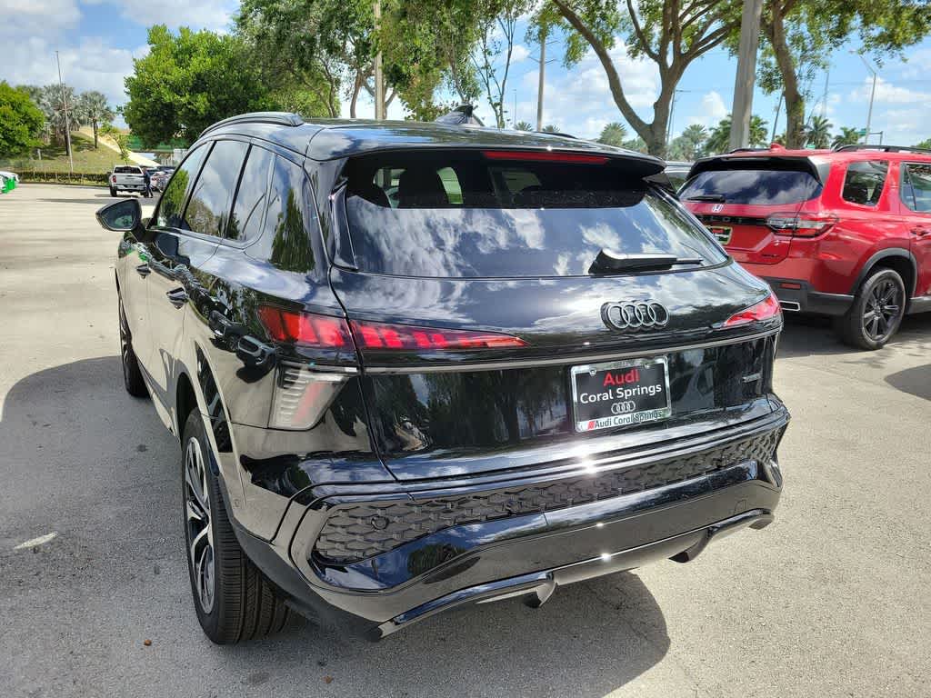 Thumbnail: 2026 Audi Q3 - 12