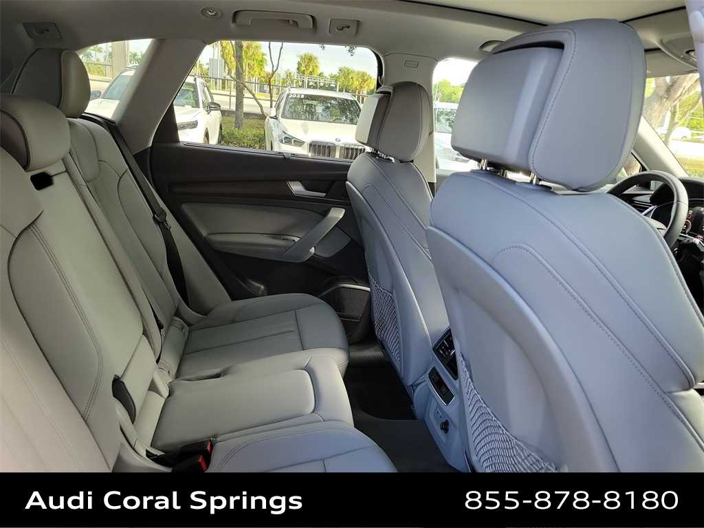 Thumbnail: 2021 Audi Q5 - 21