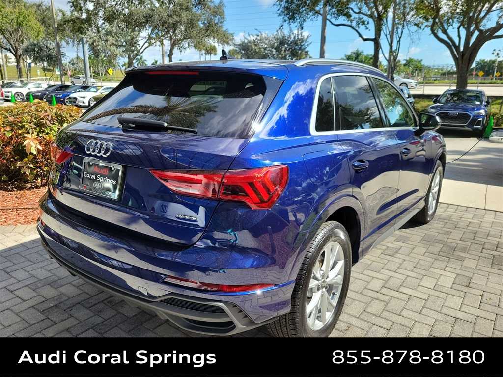 Thumbnail: 2025 Audi Q3 - 4