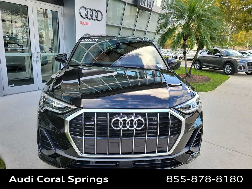 Thumbnail: 2025 Audi Q3 - 6