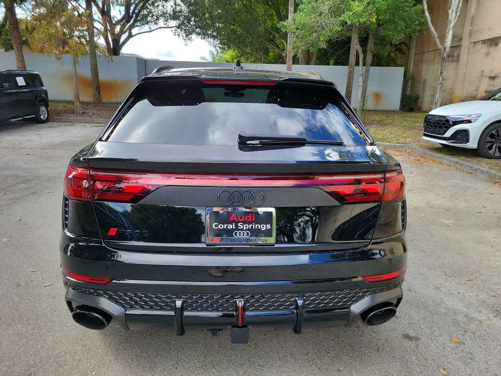 Thumbnail: 2026 Audi RS Q8 - 13