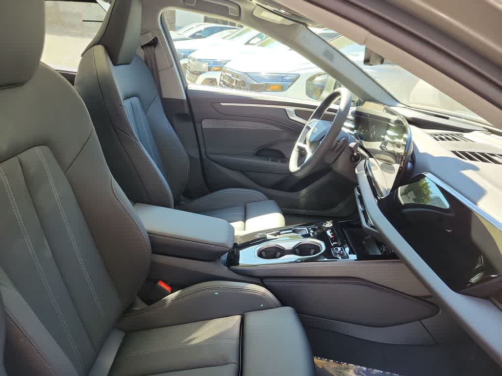 Thumbnail: 2026 Audi A6 - 22