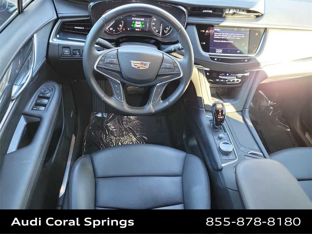 Thumbnail: 2023 Cadillac XT5 - 18