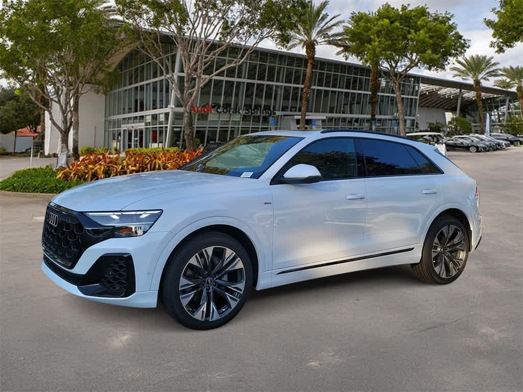 Thumbnail: 2026 Audi Q8 - 1