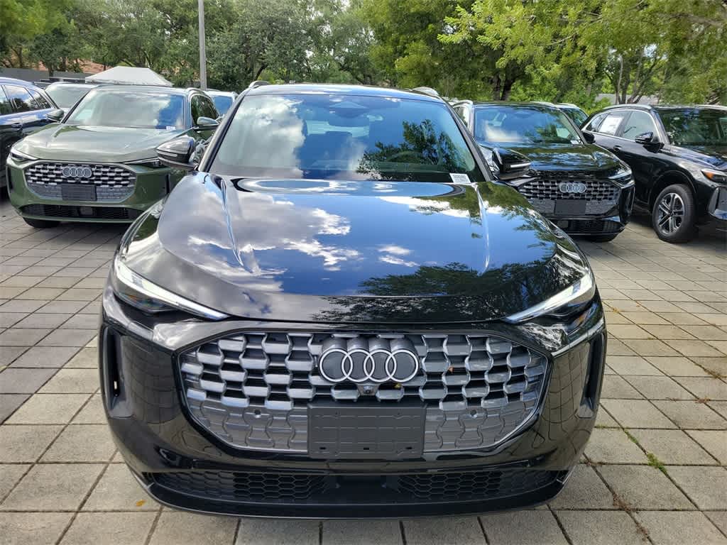 Thumbnail: 2025 Audi Q5 - 6