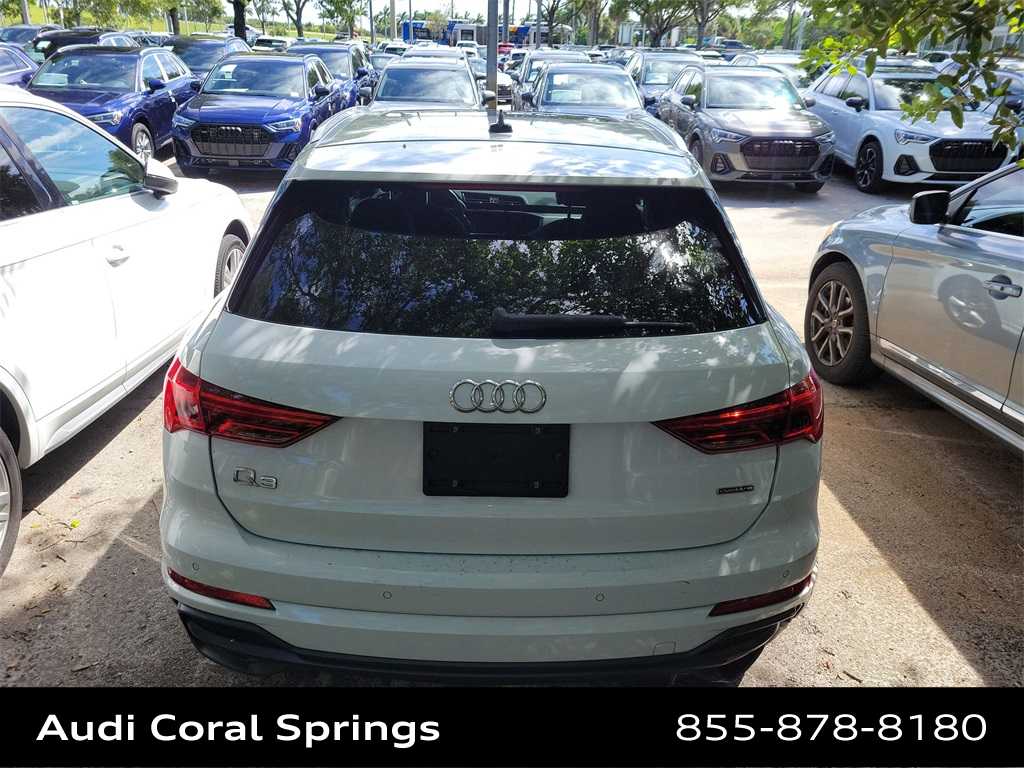 Thumbnail: 2019 Audi Q3 - 20