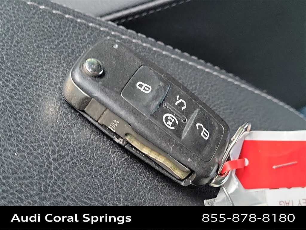 Thumbnail: 2020 Volkswagen Passat - 28