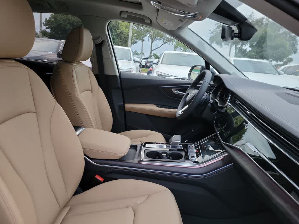 Thumbnail: 2026 Audi Q7 - 22