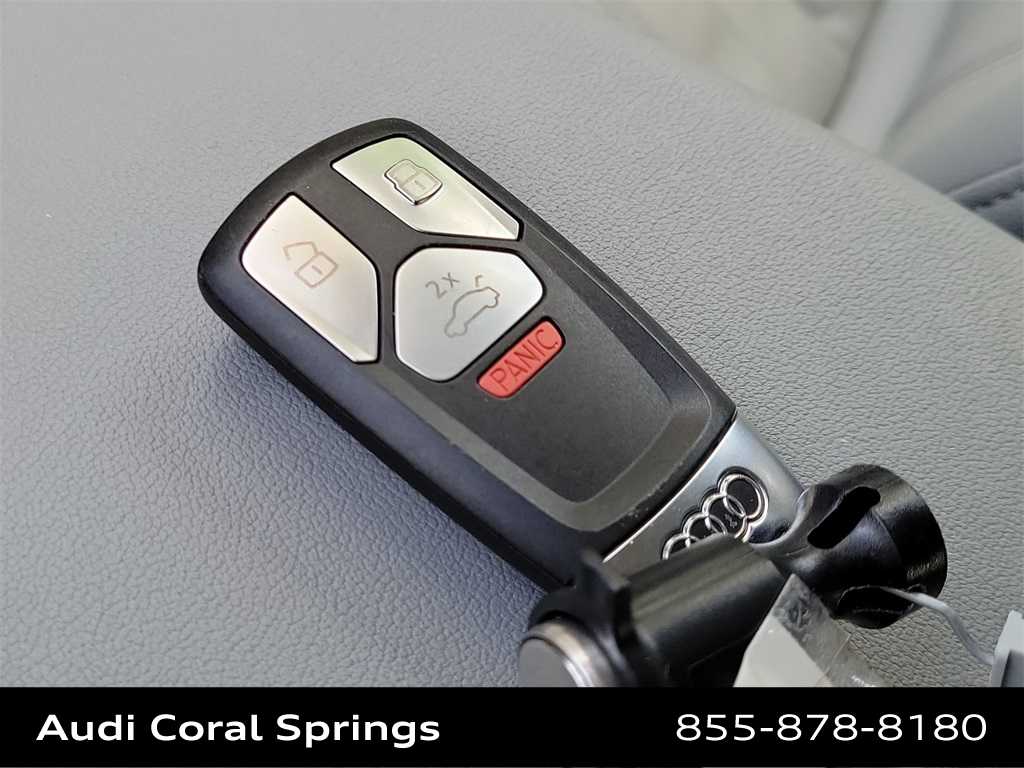 Thumbnail: 2022 Audi Q5 - 20