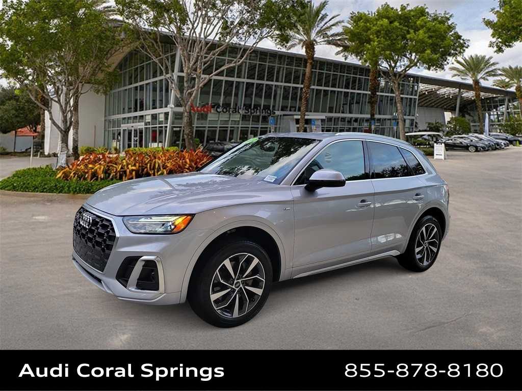 Thumbnail: 2022 Audi Q5 - 1