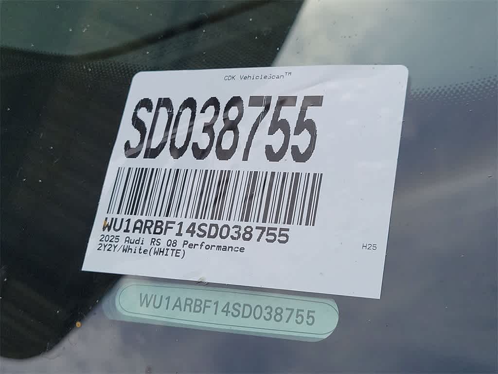 Thumbnail: 2025 Audi RS Q8 - 29