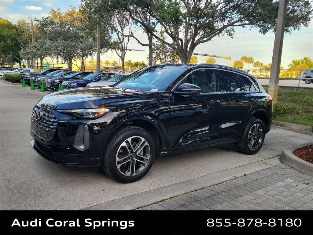 Thumbnail: 2025 Audi Q5 - 4