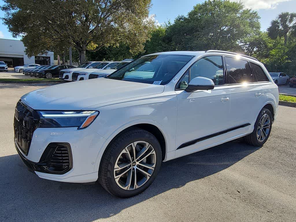 Thumbnail: 2026 Audi Q7 - 4