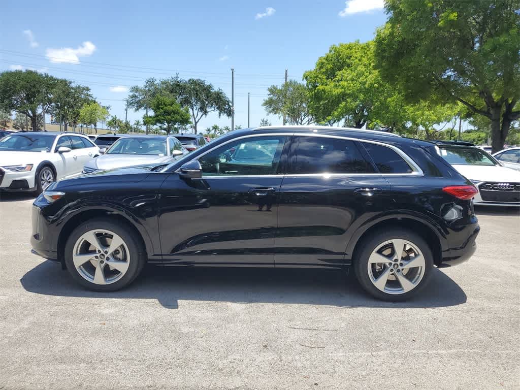 Thumbnail: 2025 Audi Q5 - 5