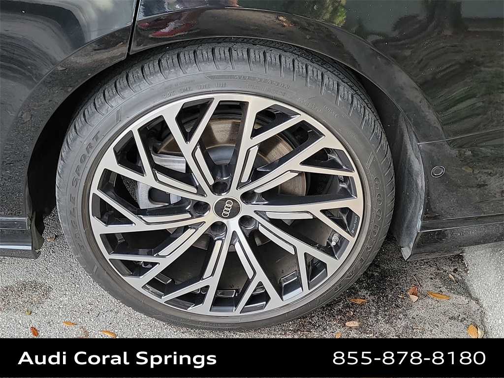 Thumbnail: 2022 Audi A8 - 19