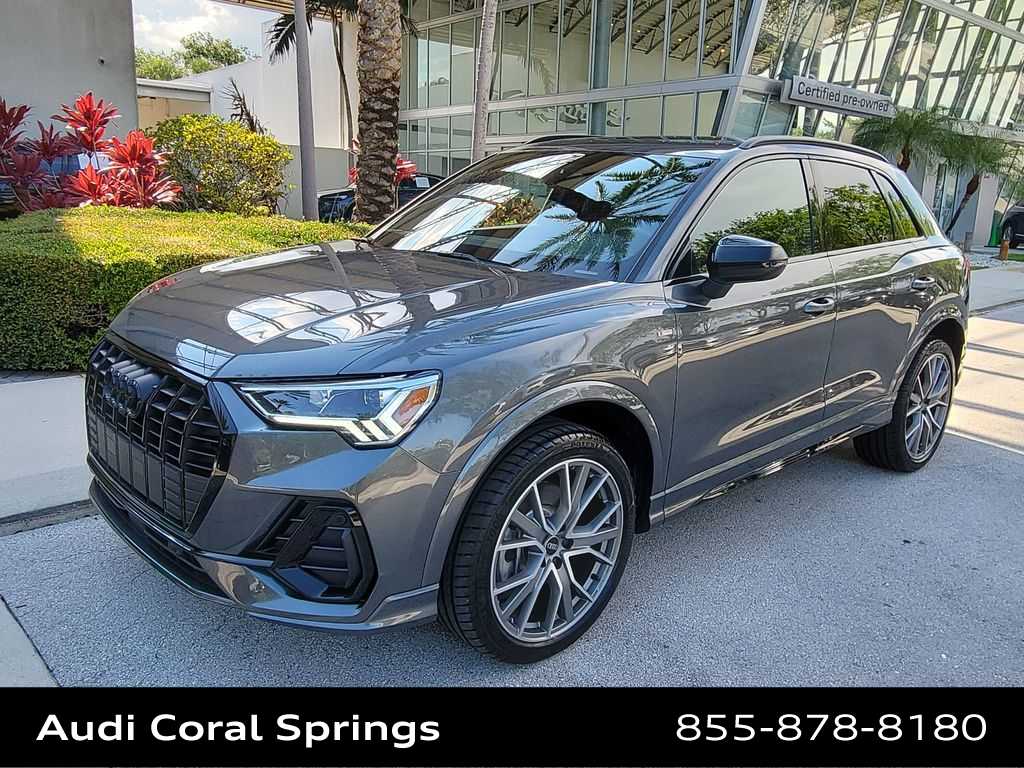 Thumbnail: 2025 Audi Q3 - 4