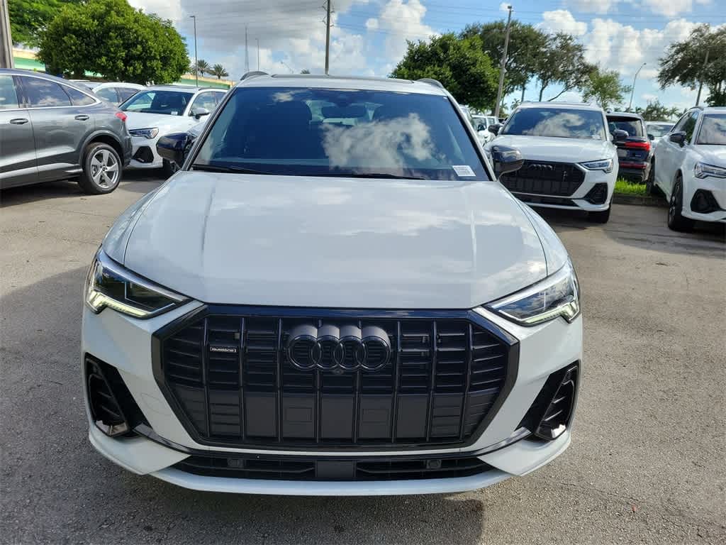 Thumbnail: 2025 Audi Q3 - 14