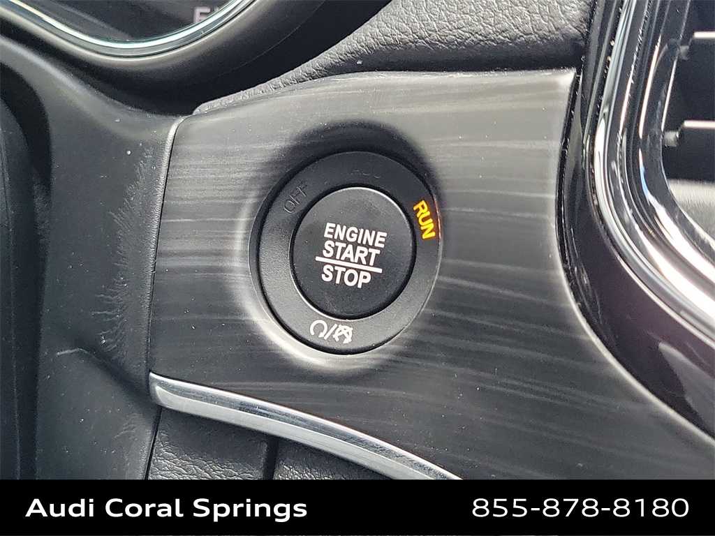 Thumbnail: 2019 Jeep Grand Cherokee - 27