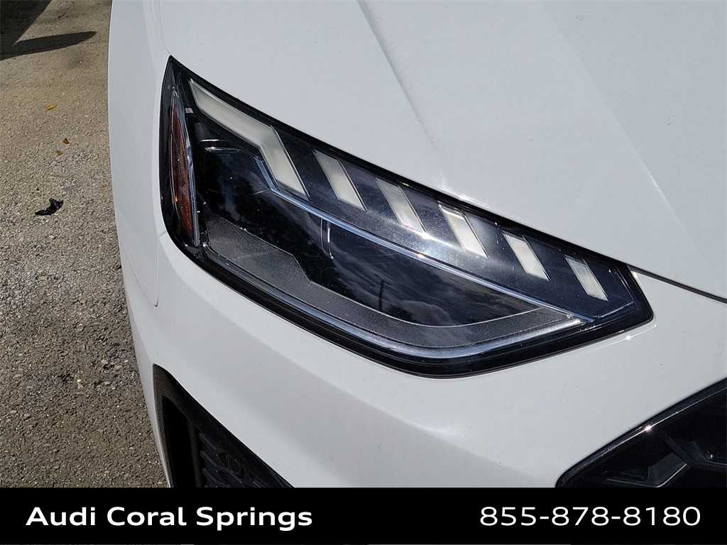 Thumbnail: 2022 Audi S4 - 14