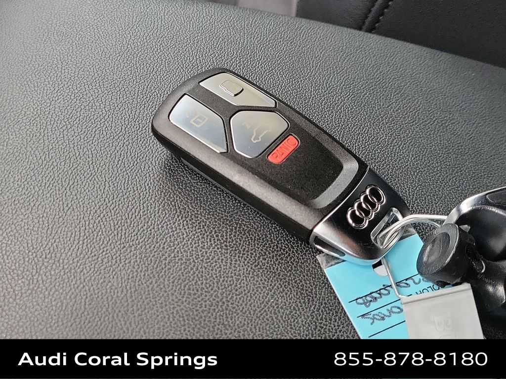 Thumbnail: 2023 Audi SQ5 - 28