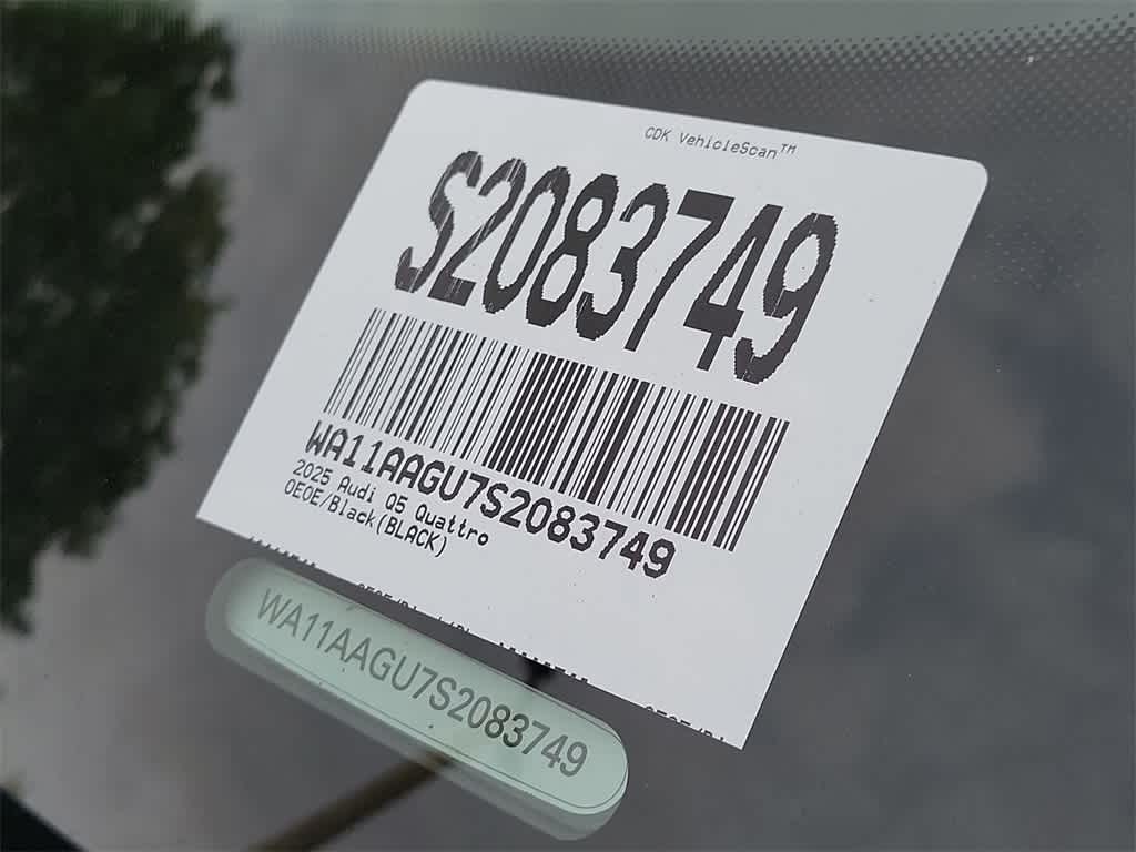 Thumbnail: 2025 Audi Q5 - 21