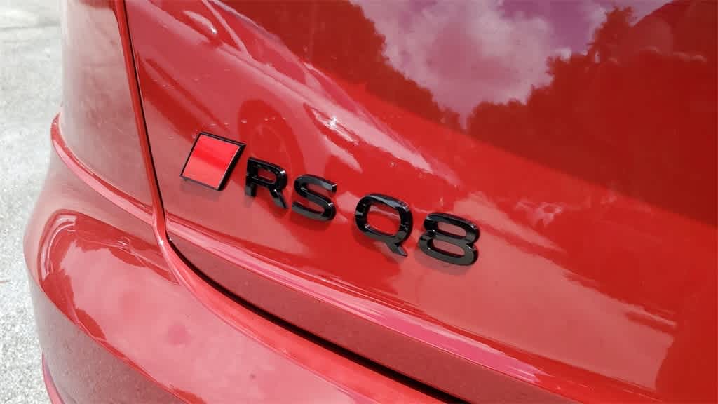 Thumbnail: 2025 Audi RS Q8 - 15