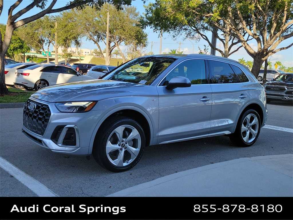 Thumbnail: 2023 Audi Q5 - 4
