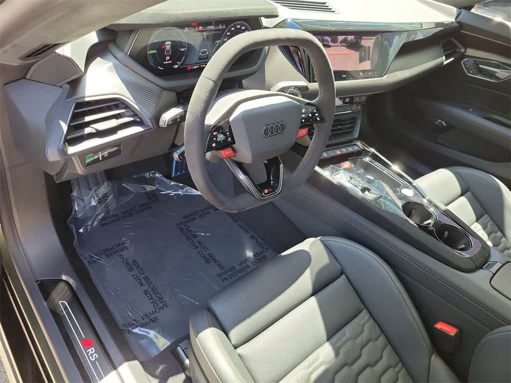 Thumbnail: 2025 Audi RS e-tron GT - 10
