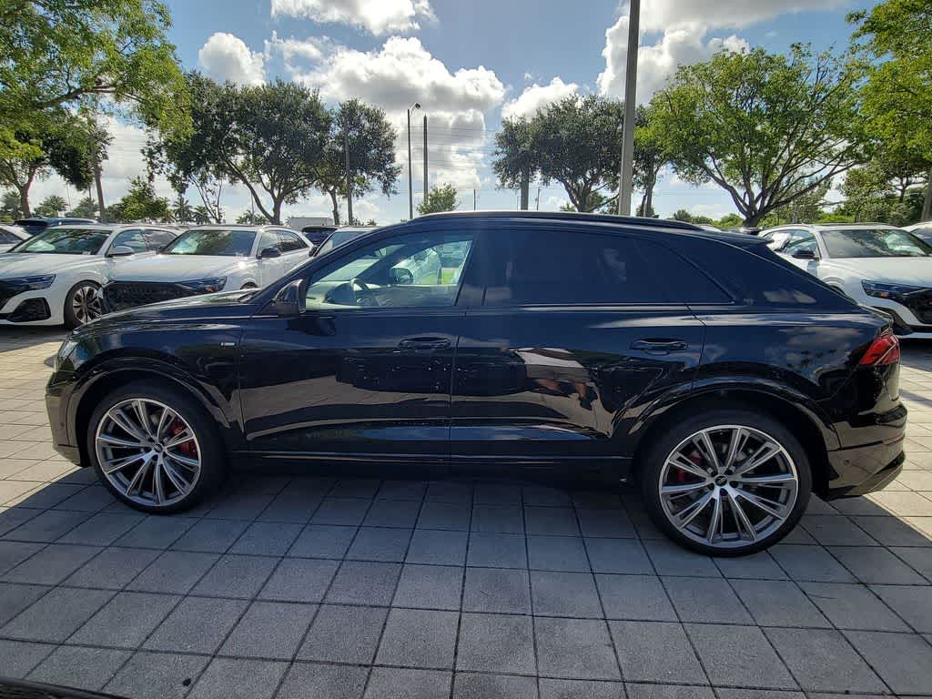 Thumbnail: 2026 Audi Q8 - 5