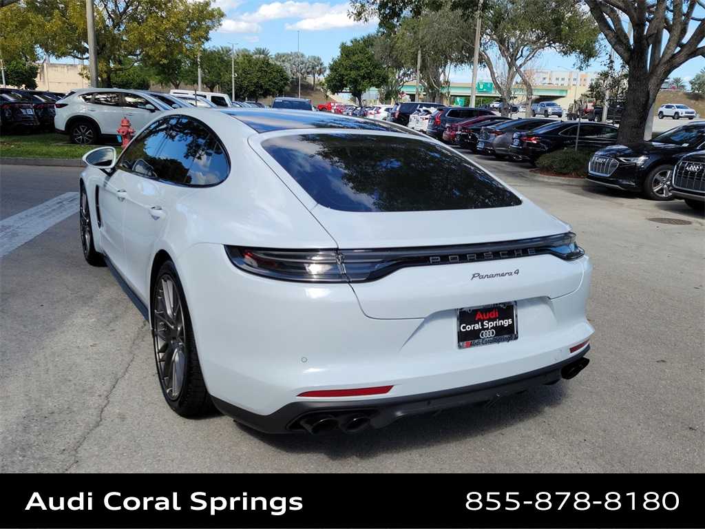 Thumbnail: 2022 Porsche Panamera - 6