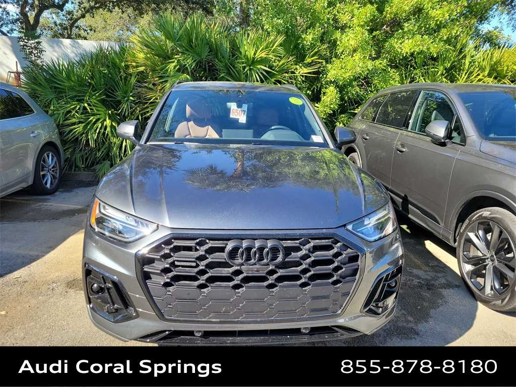 Thumbnail: 2025 Audi Q5 - 9