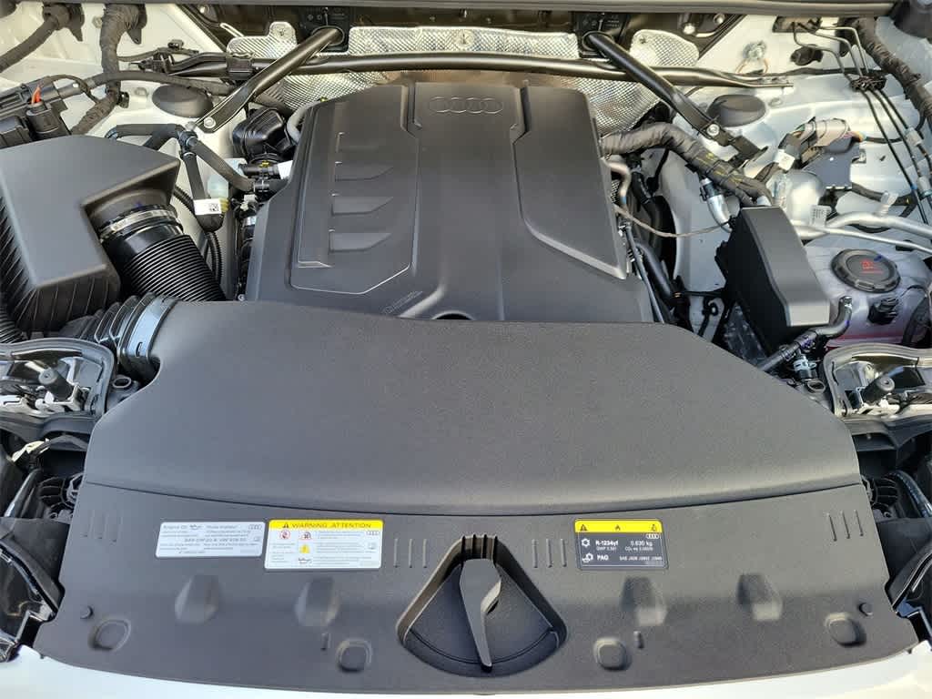 Thumbnail: 2025 Audi Q5 - 9