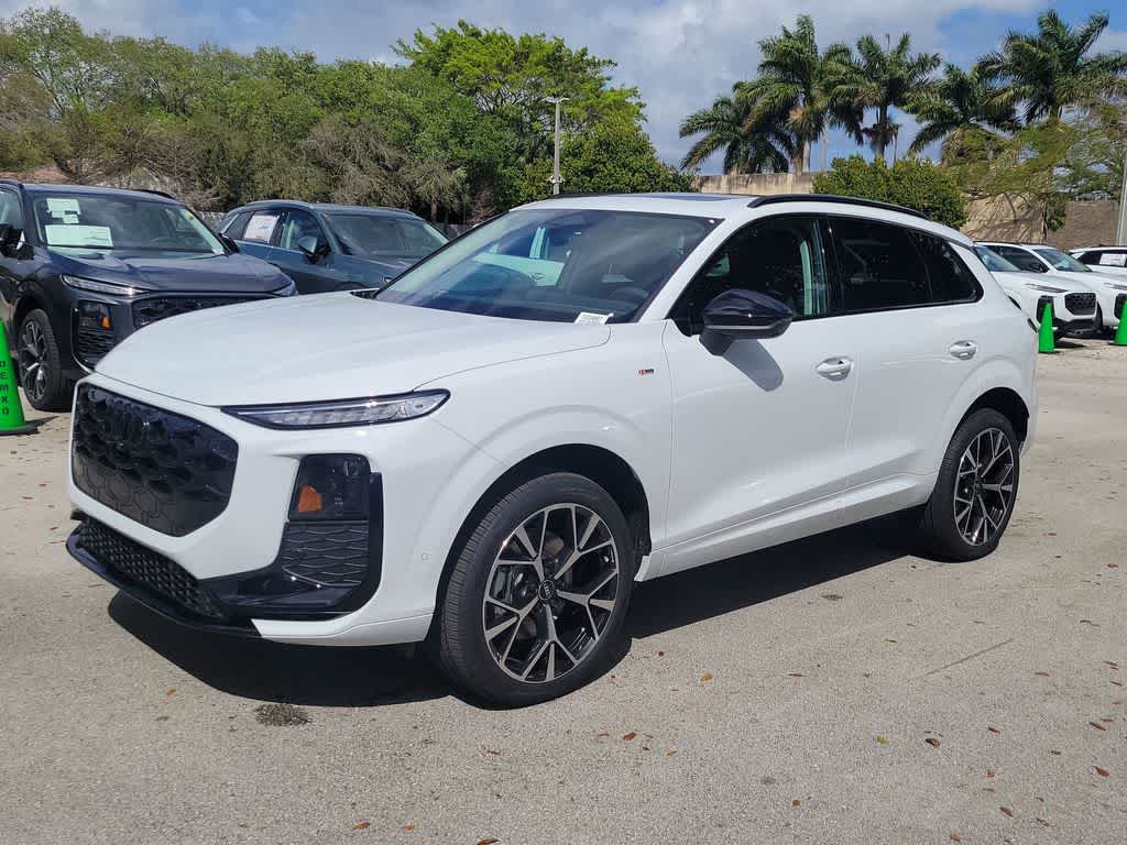Thumbnail: 2026 Audi Q3 - 4