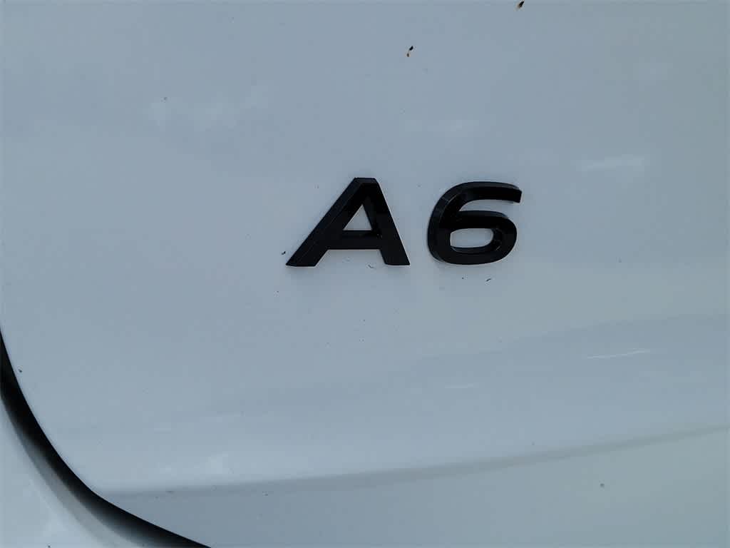 Thumbnail: 2025 Audi e-tron S - 15
