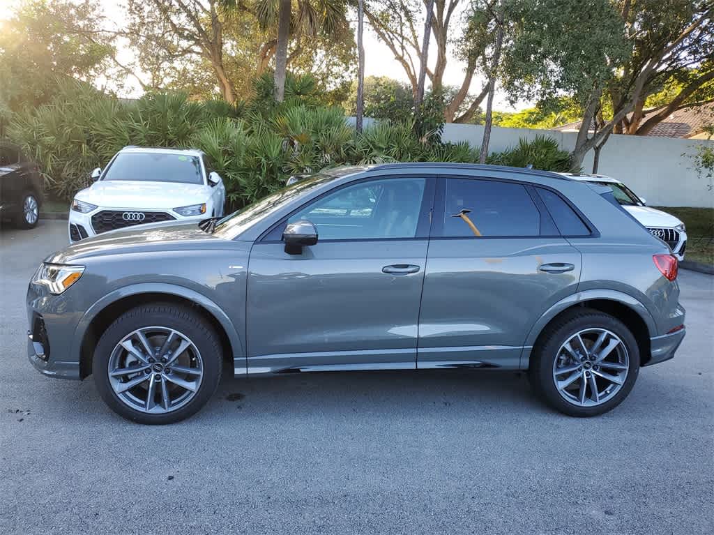 2025 Audi Q3 Premium 11