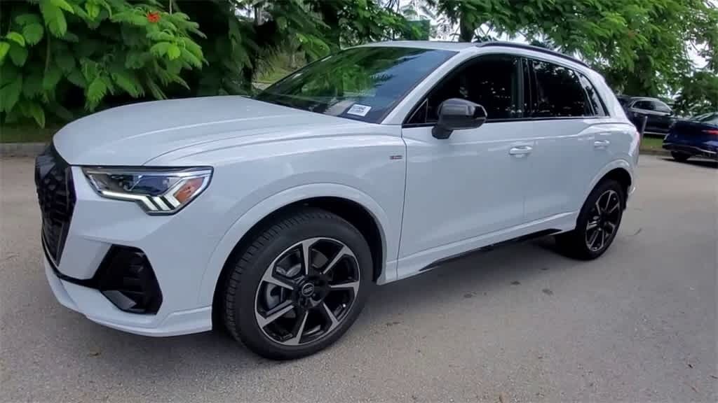 New 2025 Audi Q3 45 S line Premium SUV