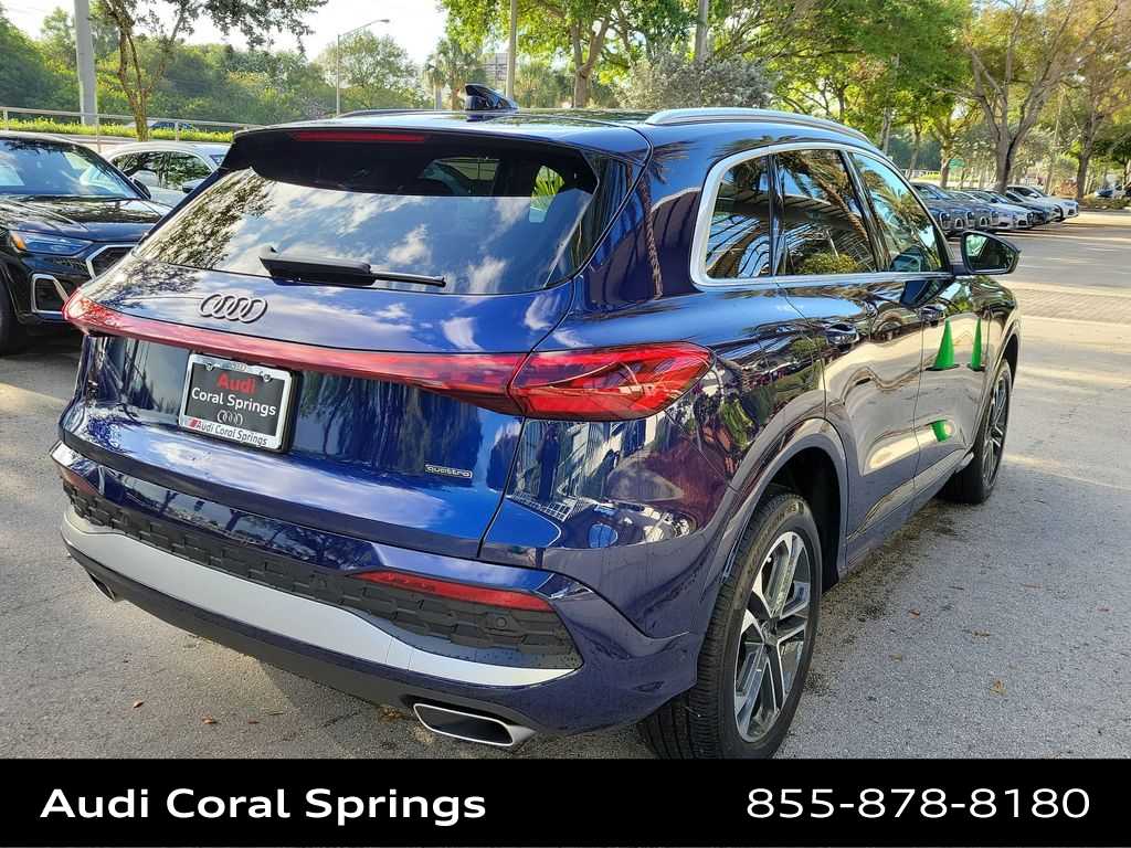 Thumbnail: 2025 Audi Q5 - 8