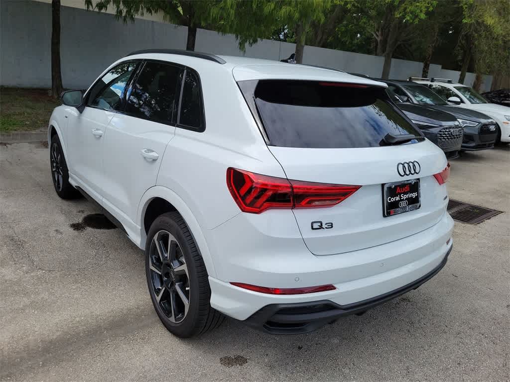 Thumbnail: 2025 Audi Q3 - 6