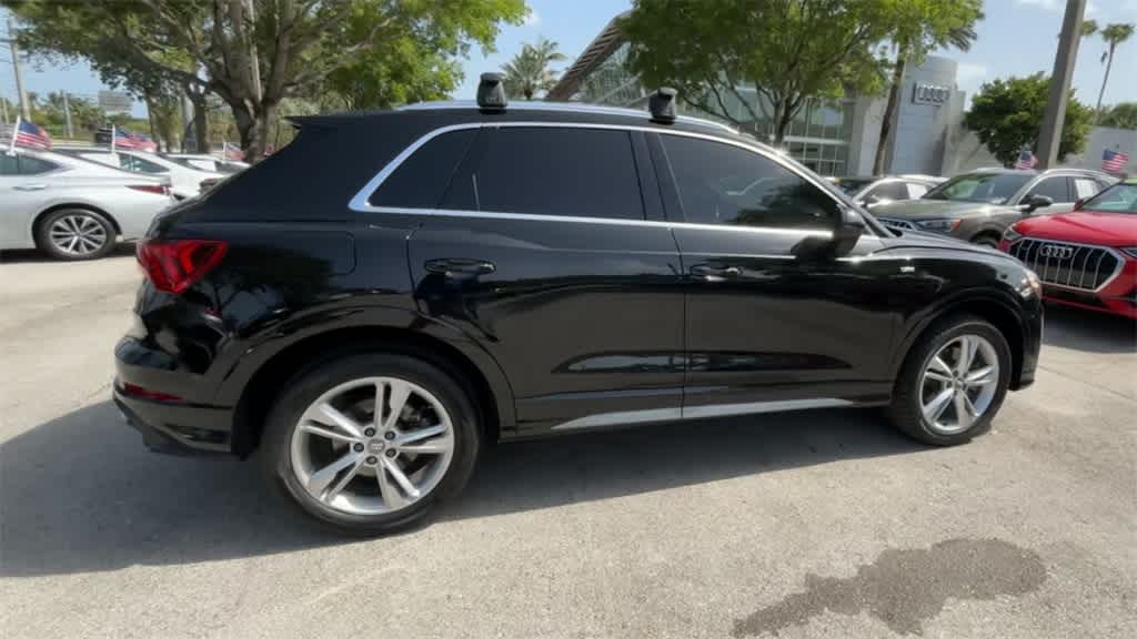 Thumbnail: 2020 Audi Q3 - 9