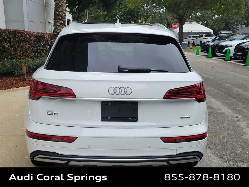 Thumbnail: 2023 Audi Q5 - 13