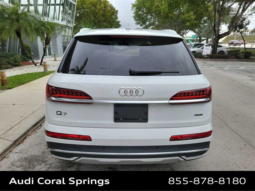 Thumbnail: 2022 Audi Q7 - 13