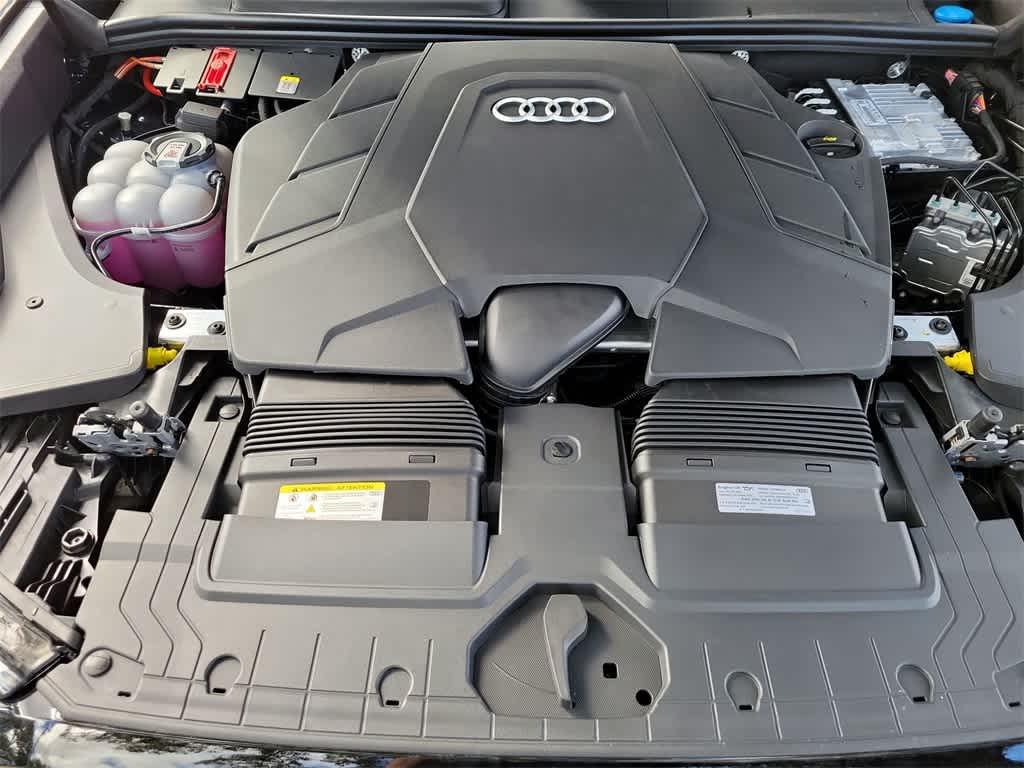 Thumbnail: 2026 Audi Q8 - 17