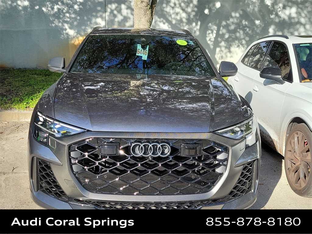 Thumbnail: 2025 Audi RS Q8 - 10