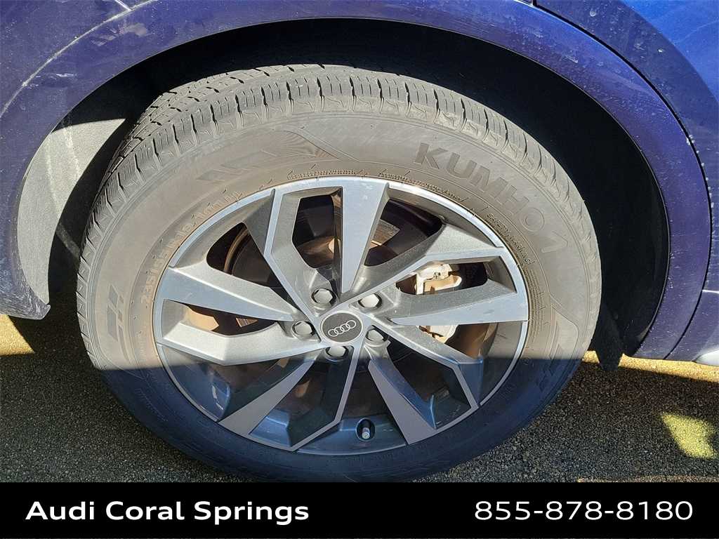 Thumbnail: 2022 Audi Q5 - 19