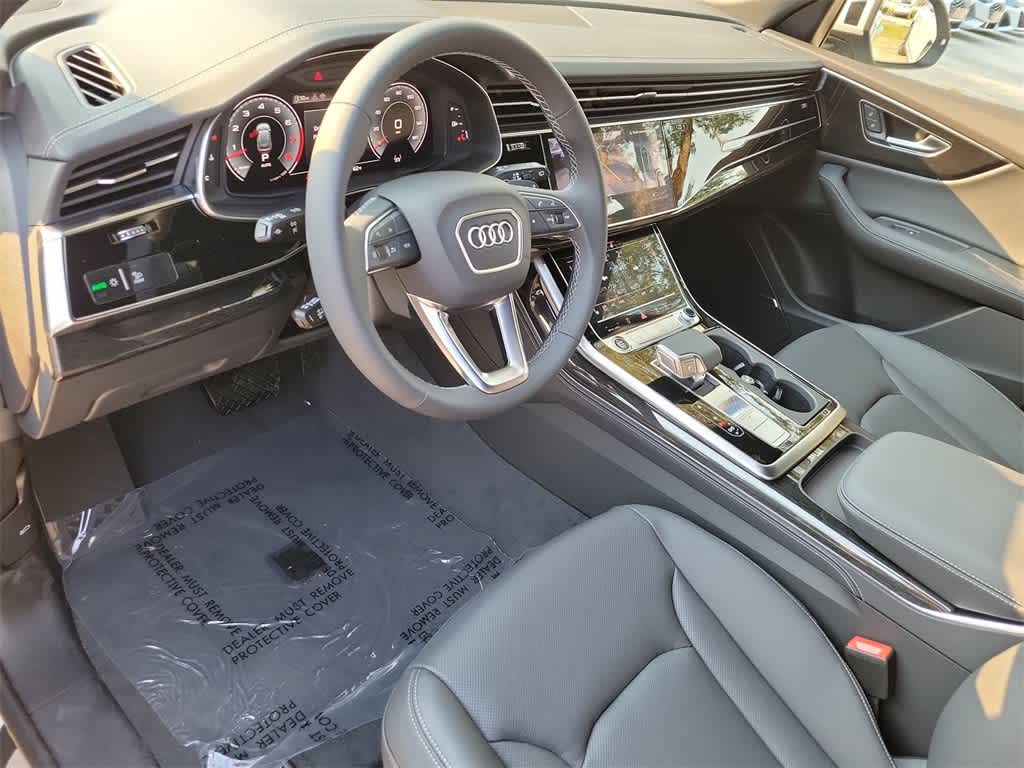 Thumbnail: 2026 Audi Q8 - 2